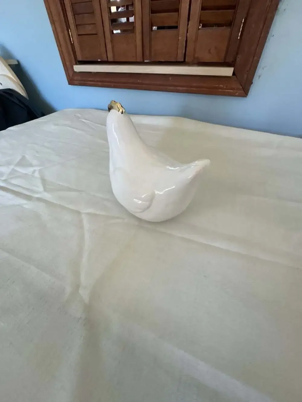 Target Bullseyes Playground White Ceramic Hen Figurine with Gold Trim